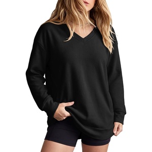 image:imageANRABESS Long Sleeve Shirts for Women Fall V Neck Sweatshirts  Lightweight Fleece Pullover with PocketsCurved Hem TunicLoose Casual Top for Work amp Everyday WearBlack