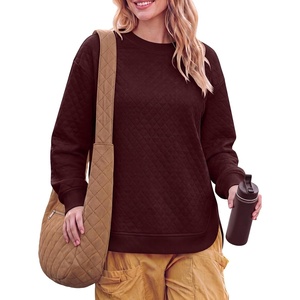 image:imageANRABESS Women Long Sleeve Quilted Lightweight Sweatshirt  Crew Neck Curved Hem Loose Fit Pullover TopsSoft Comfy Casual Business Daily WearTrendy 2026 Fall Winter Warm OutfitsDeep Red